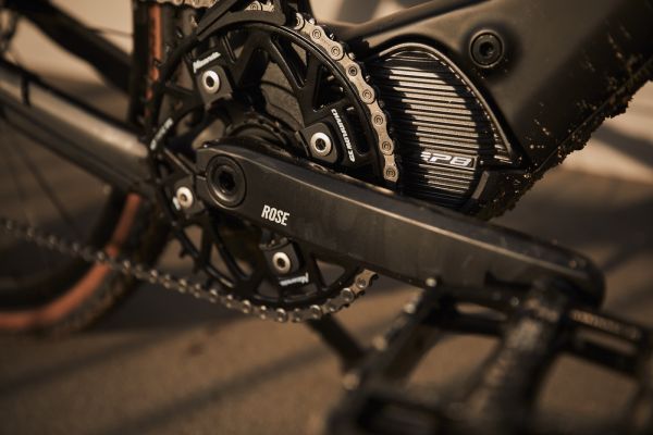 gallery Backroad + : Rose électrifie son gravel