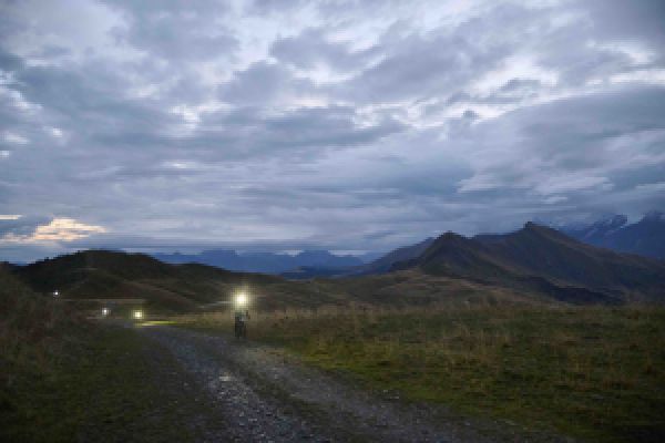 gallery Gravel Tour du Mont Blanc : Turcat et Gibb entrent dans l&#39;histoire !