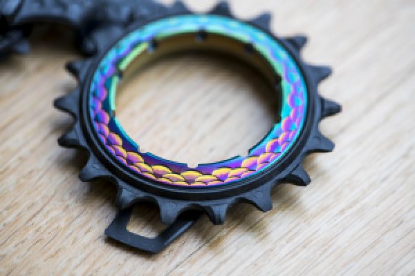 gallery Essai : Absolute Black Hollowcage